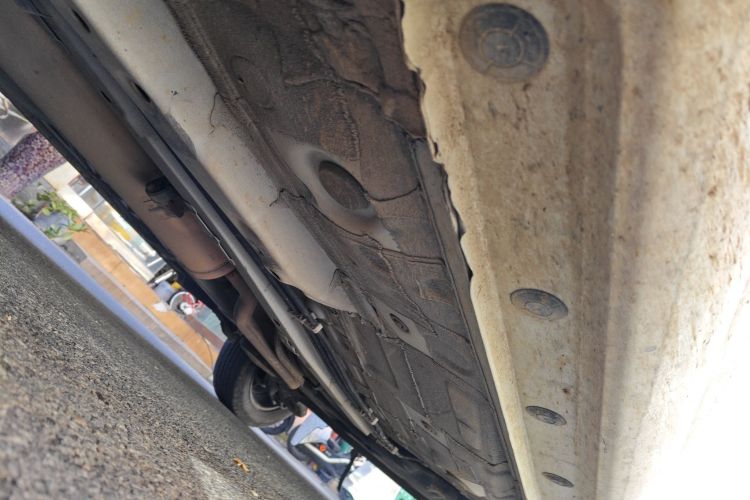 丰田 威驰FS 2017款 1.5L CVT锋驰版局部细节9004