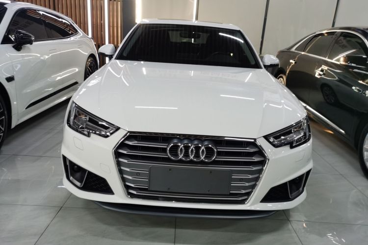 奥迪A4L 2019款 40 TFSI 时尚型 国V车身外观2