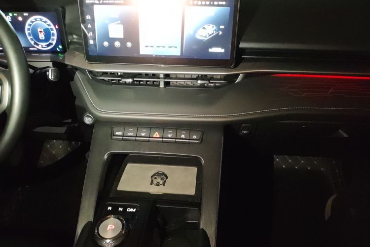 哈弗H6 2022款  第三代 1.5T 自动两驱Supreme+中控内饰16