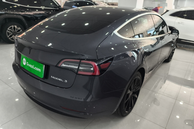 特斯拉 Model 3 2019款 标准续航后驱升级版车身外观7