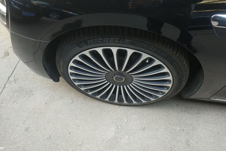 鸿蒙智行 享界S9 2024款 纯电 Ultra 四驱旗舰版车身外观6001