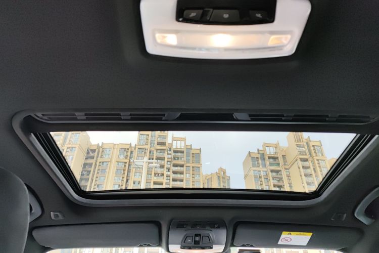 宝马3系 2018款 320i M运动套装局部细节22