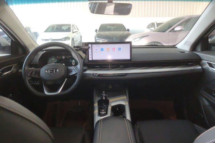 吉利汽车 帝豪L HiP 2024款 龙腾版 1.5TD-DHT Pro 100KM 超越型中控内饰7002