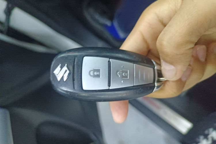 铃木 锋驭 2014款 1.6L CVT两驱精英型中控内饰11