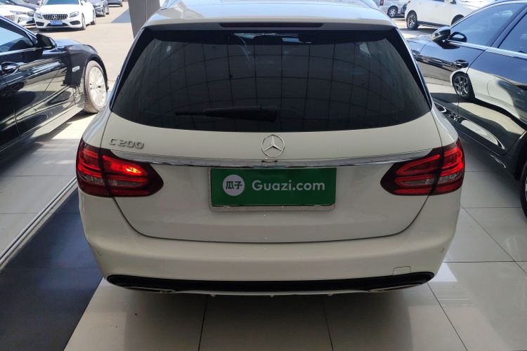 奔驰C级(进口) 2018款 C 200 旅行轿车车身外观6