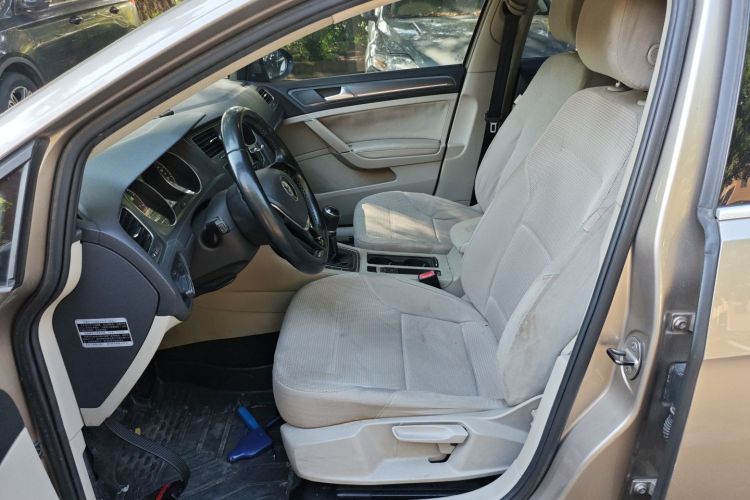 大众 高尔夫 2014款 1.4TSI 手动舒适型中控内饰19