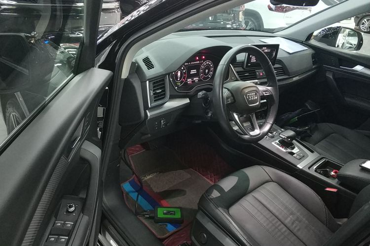 奥迪Q5L 2020款 45 TFSI 尊享风雅型中控内饰20