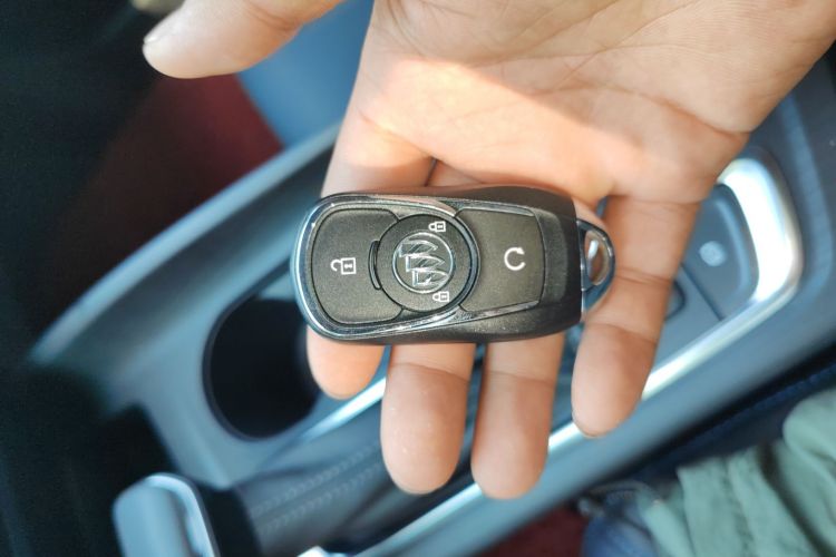 别克 微蓝6 2024款 450km 出行版中控内饰7001