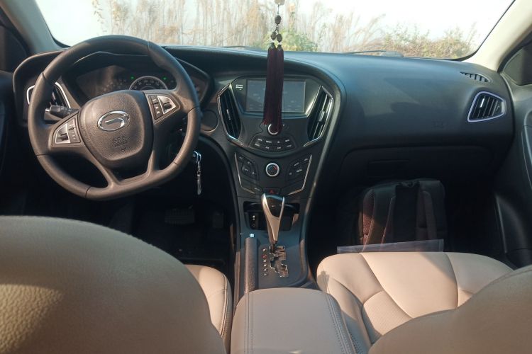 广汽传祺 传祺GA3S视界 2014款 1.6L 自动豪华ESP版中控内饰12