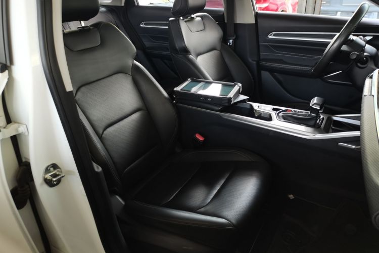 吉利汽车 帝豪 2022款 第4代 1.5L CVT尊贵型局部细节41