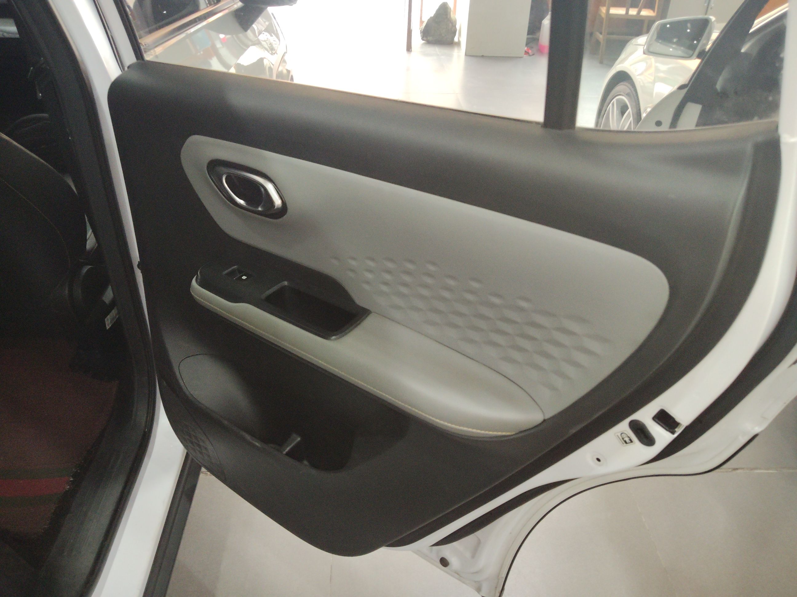 埃安 AION Y 2021款 70 智领活力版