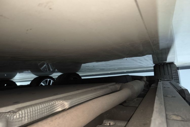 理想汽车 理想L9 2022款 Max局部细节9001