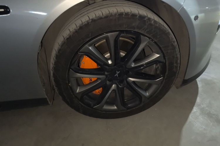 小鹏P7 2020款 670N车身外观10