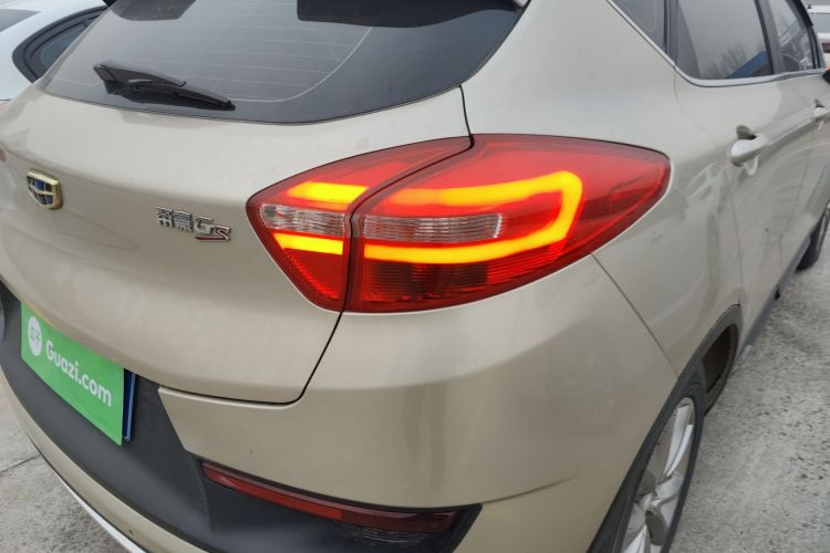 吉利汽车 帝豪GS 2016款 运动版 1.8L 自动领尚型车身外观9