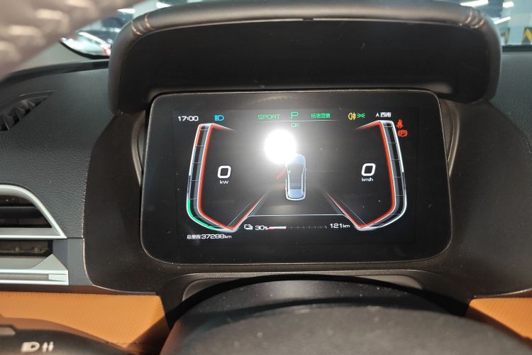 比亚迪e2 2020款 升级版 高续航版 豪华型中控内饰14