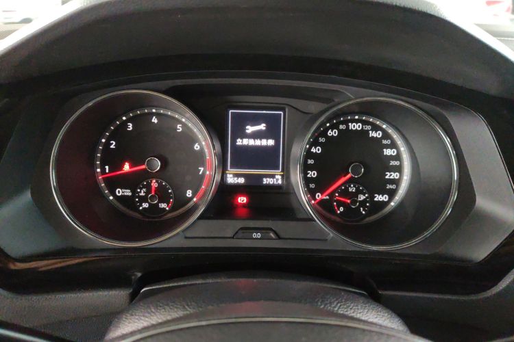 大众 途观L 2017款 330TSI 自动两驱旗舰版局部细节14