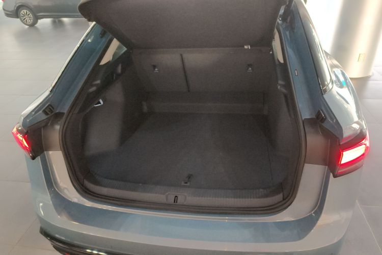 大众ID.7 VIZZION 2024款 PRO机舱底盘23