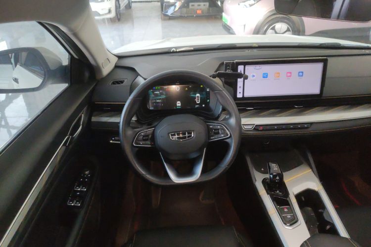 吉利汽车 帝豪L HiP 2024款 龙腾版 1.5TD-DHT Pro 100KM 超越型局部细节13