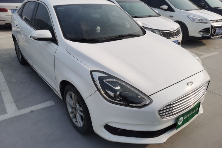 福特 福睿斯 2019款 改款 1.5L 自动悦享型 国VI车身外观3