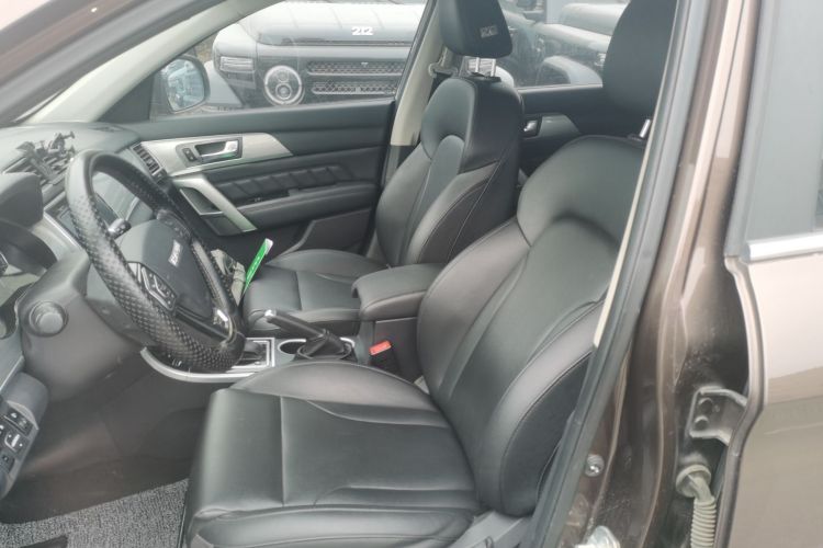 哈弗H2 2016款 红标 1.5T 自动两驱精英型中控内饰19