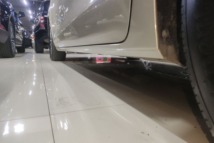 别克GL8 2022款 ES陆尊 653T 尊享型局部细节9002