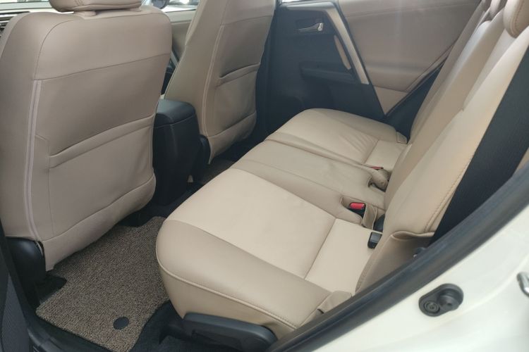 丰田 RAV4荣放 2015款 2.5L 自动四驱尊贵版中控内饰21