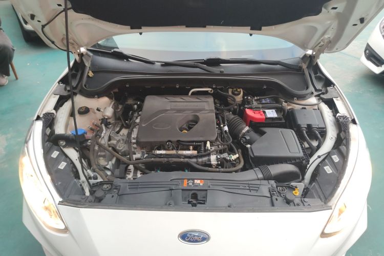 福特 福克斯 2020款 两厢 EcoBoost 180 自动锋潮型局部细节24