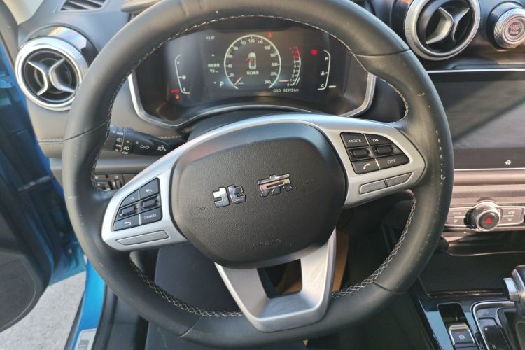 北京BJ30 2021款 1.5T 狼小奔版局部细节13