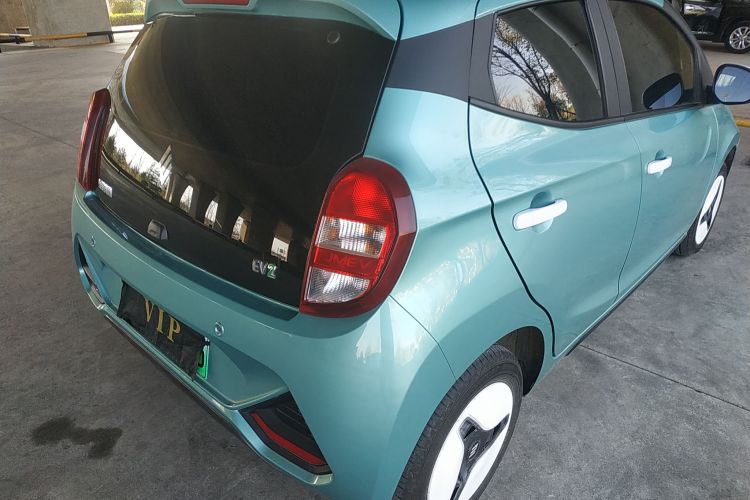 江铃集团新能源 易至EV2 2024款 201km 舒适型车身外观9