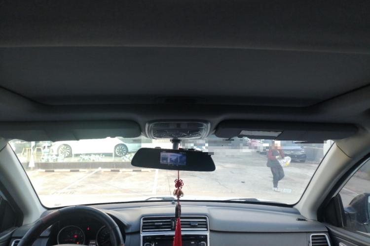 哈弗H6 2017款 蓝标 运动版 1.5T 手动两驱精英型中控内饰22