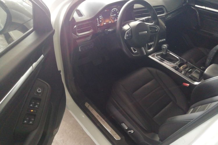 哈弗F5 2019款 国潮版 1.5T i潮 国V中控内饰20