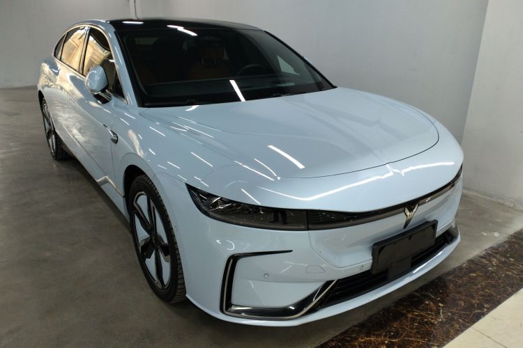 岚图汽车 岚图追光 2023款 四驱长续航版车身外观3