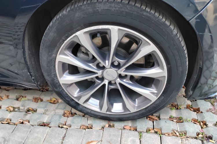 凯迪拉克CT5 2020款 改款 28T 领先运动型车身外观10