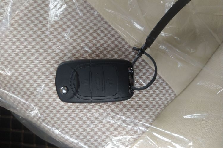 五菱汽车 宏光MINIEV 2025款 四门版 臻享+款中控内饰11