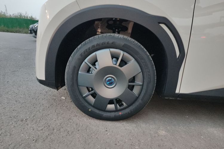 比亚迪 海鸥 2025款 智驾版 305km 活力版车身外观6007