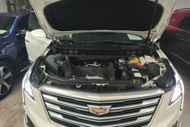 凯迪拉克XT5 2018款 25T 豪华型机舱底盘24