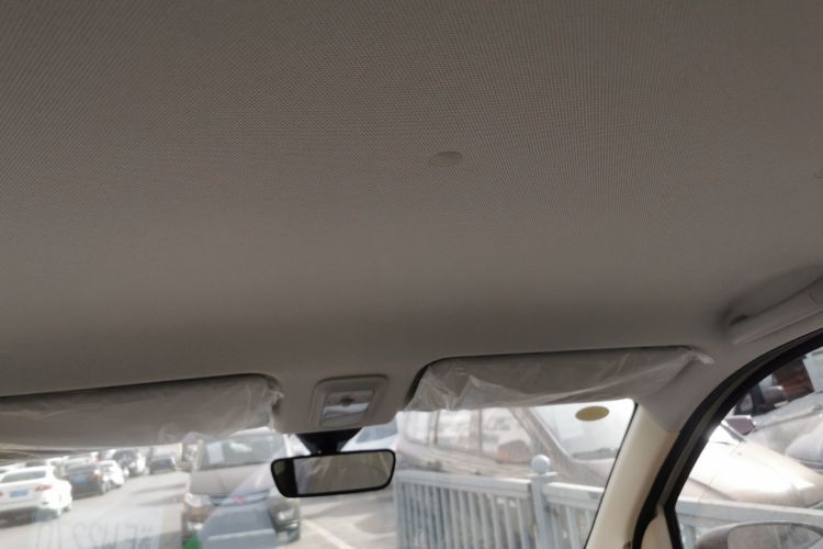 五菱汽车 宏光MINIEV 2025款 四门版 进阶款中控内饰22