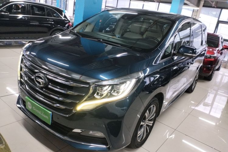 广汽传祺 传祺M8 2018款 320T 旗舰版车身外观1