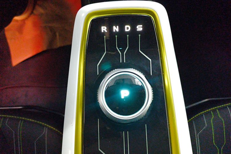 长安欧尚 奔奔E-Star 2020款 心悦版 三元锂中控内饰18