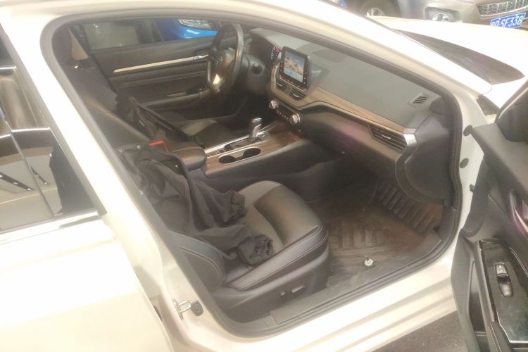 日产 天籁 2021款 2.0L XL 舒适版局部细节41