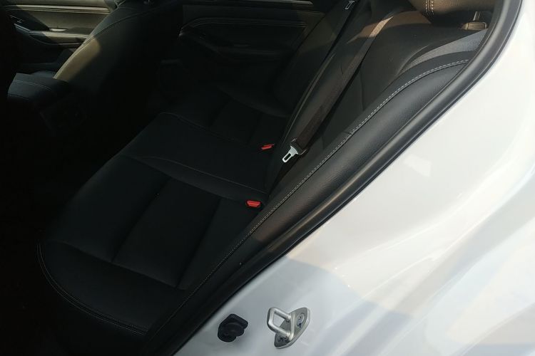 日产 天籁 2022款 2.0L XL-TLS 悦享版中控内饰7004