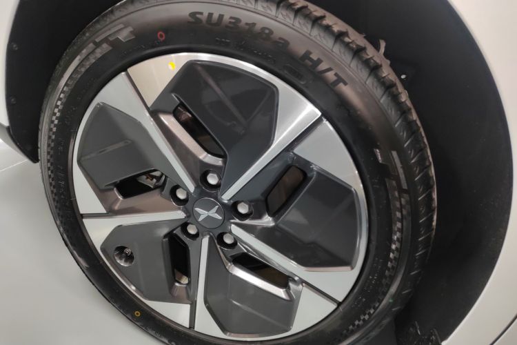 小鹏MONA M03 2025款 515 长续航 Plus车身外观6008