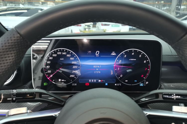 奔驰C级 2025款 C 260 L 运动版中控内饰14