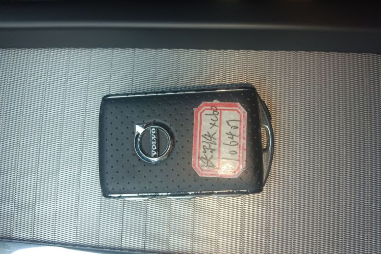 沃尔沃XC60 2018款 T5 四驱智远运动版中控内饰11