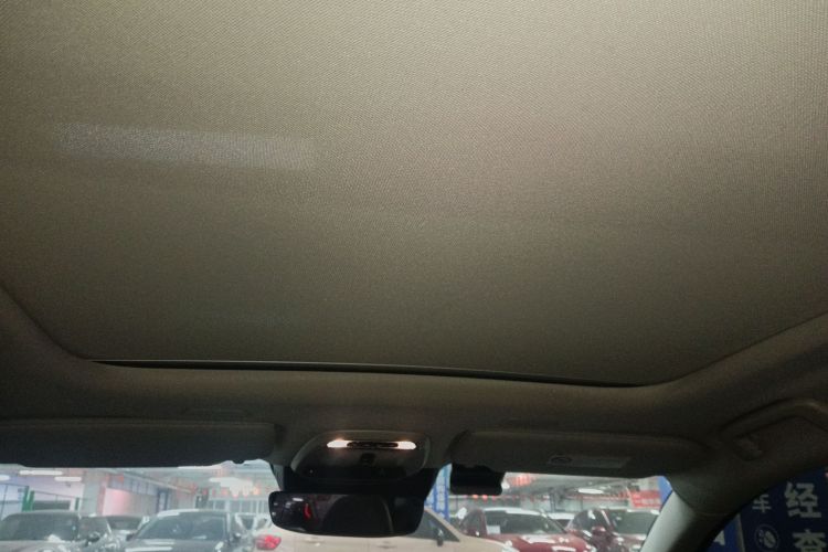 沃尔沃S90新能源 2020款 T8 E驱混动 智逸豪华版中控内饰22