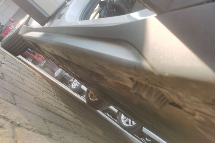 宝马X1 2016款 sDrive18Li 尊享型局部细节9001