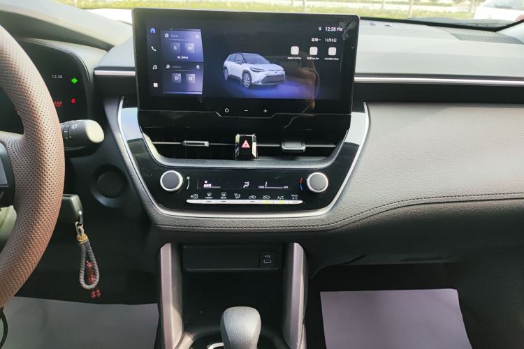 丰田 锋兰达 2023款 2.0L CVT精英版局部细节16