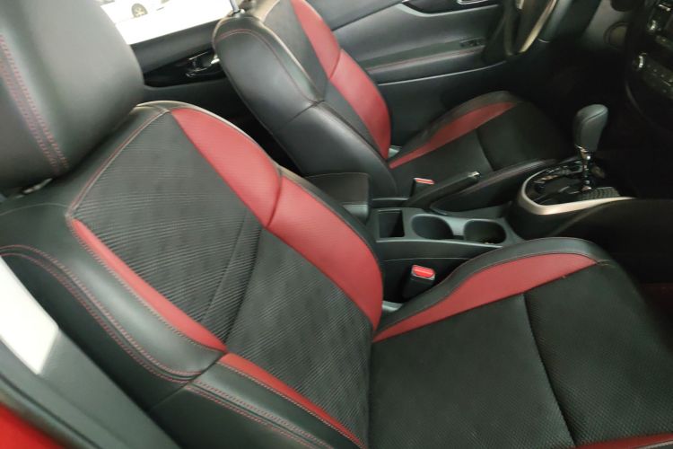 日产 逍客 2017款 2.0L CVT豪华版 国V局部细节41