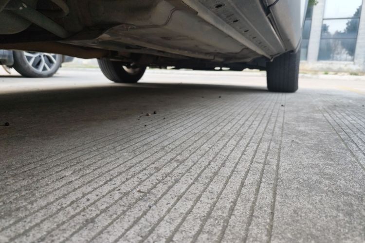 日产 逍客 2016款 2.0L CVT精英版局部细节9002