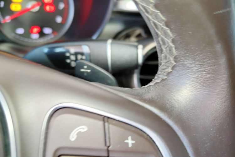 奔驰GLC 2019款 GLC 260 L 4MATIC 豪华型局部细节18